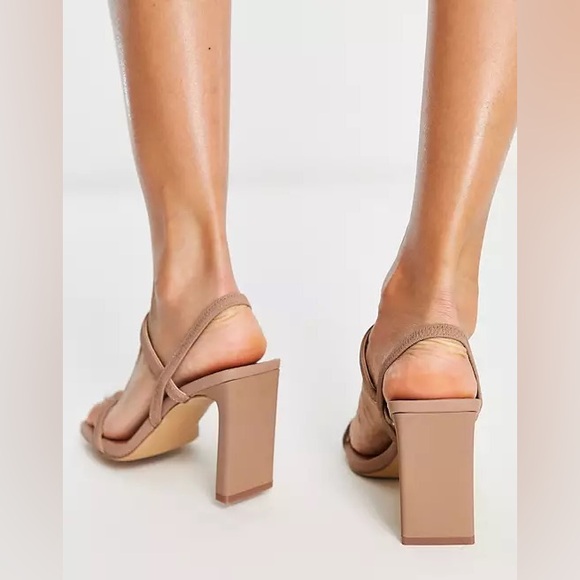 Brand New in Box Aldo Okurr Nude Strappy Heeled Sandals - Picture 4 of 4